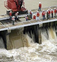 Spillway opening - a scene saltwater commercial and recreational fishermen dread.